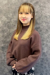 今井 由奈