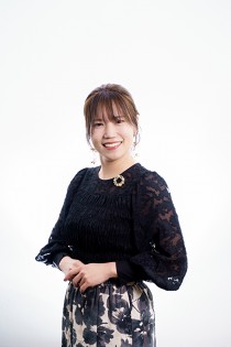 大須賀 晴江