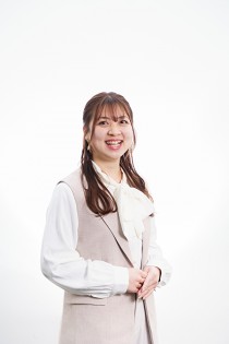 今井 由奈